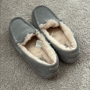 Women’s Ansley Ugg Slippers